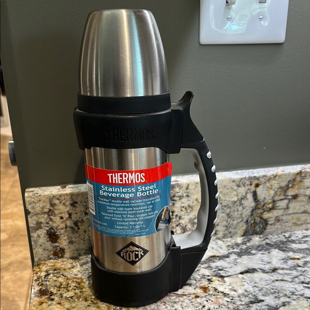 New Thermos Stainless Steel Beverage Bottle